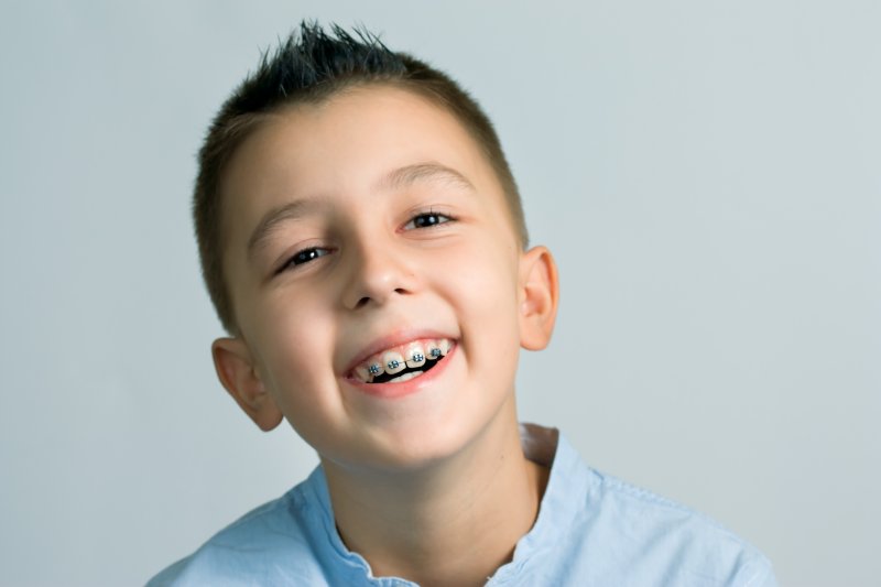 Kid wears braces